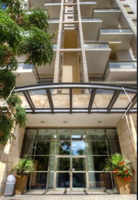 Beautiful Penthouse W/Amazing View, Prime Location Apartment Ramat Gan Exterior photo