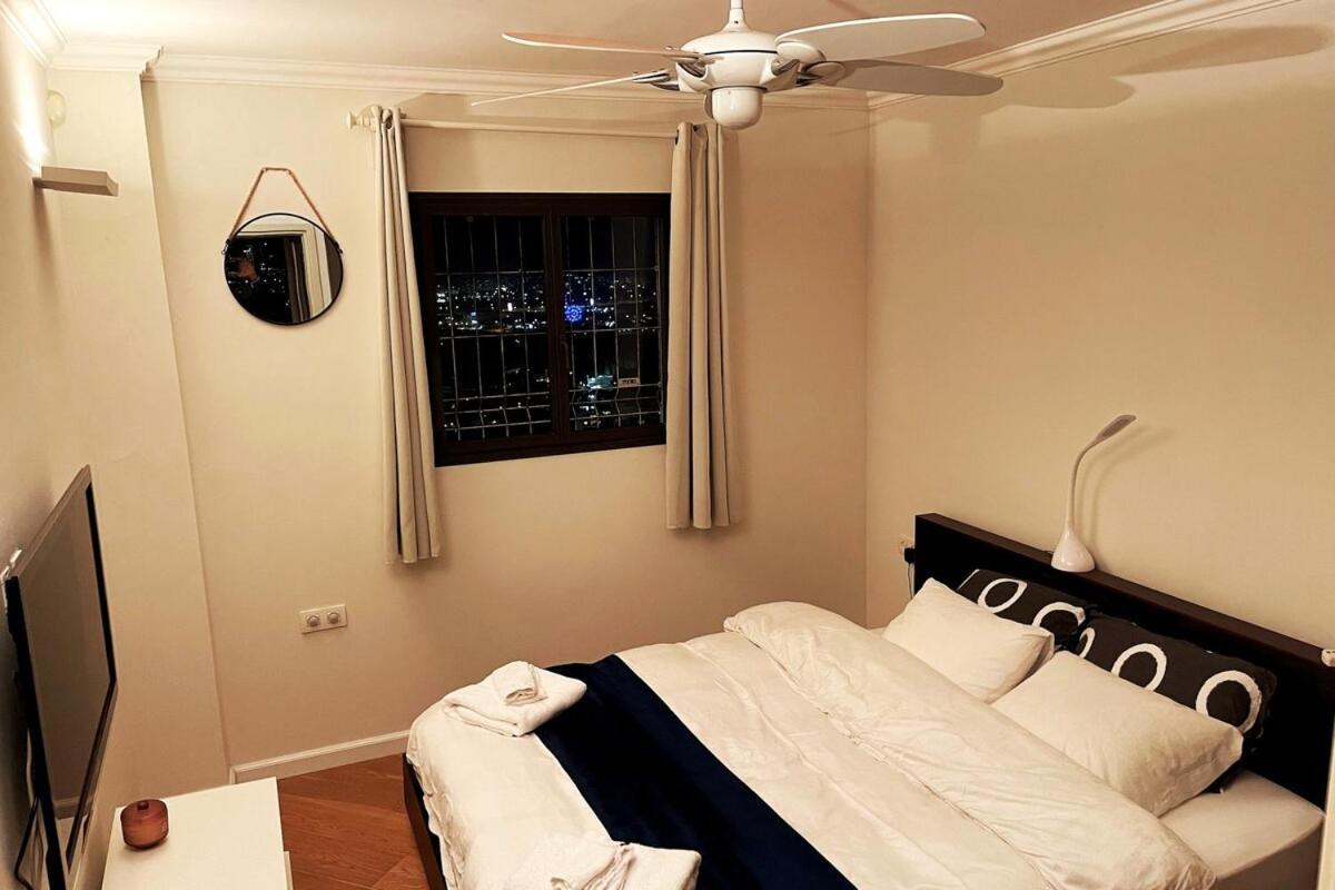 Beautiful Penthouse W/Amazing View, Prime Location Apartment Ramat Gan Exterior photo
